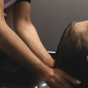 Tokio Anchors hair restoration treatment for medium-length hair